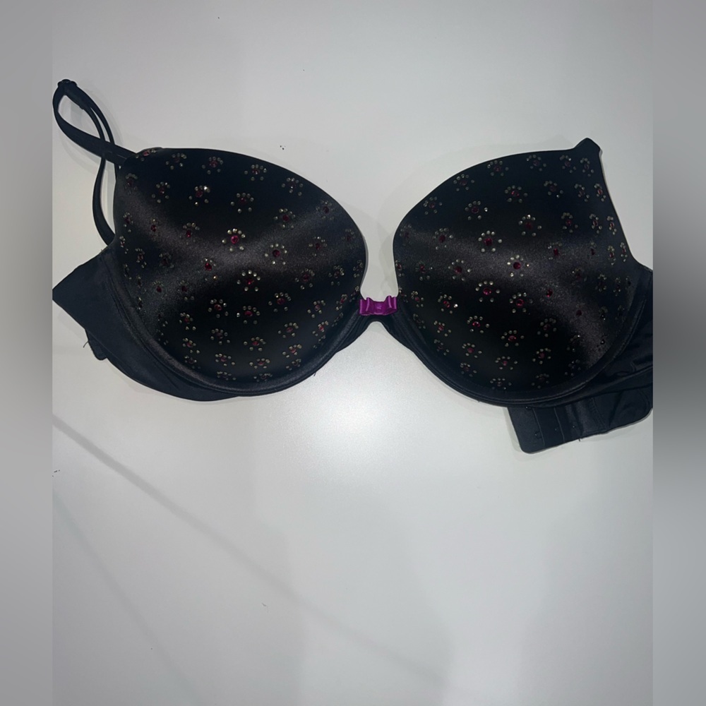 Victoria's Secret Swarovski Crystal Bra – Size 34DD